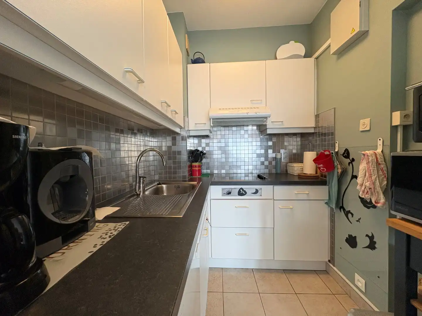 Te koop: verzorgd en zonnig appartement vlak bij zee foto 8