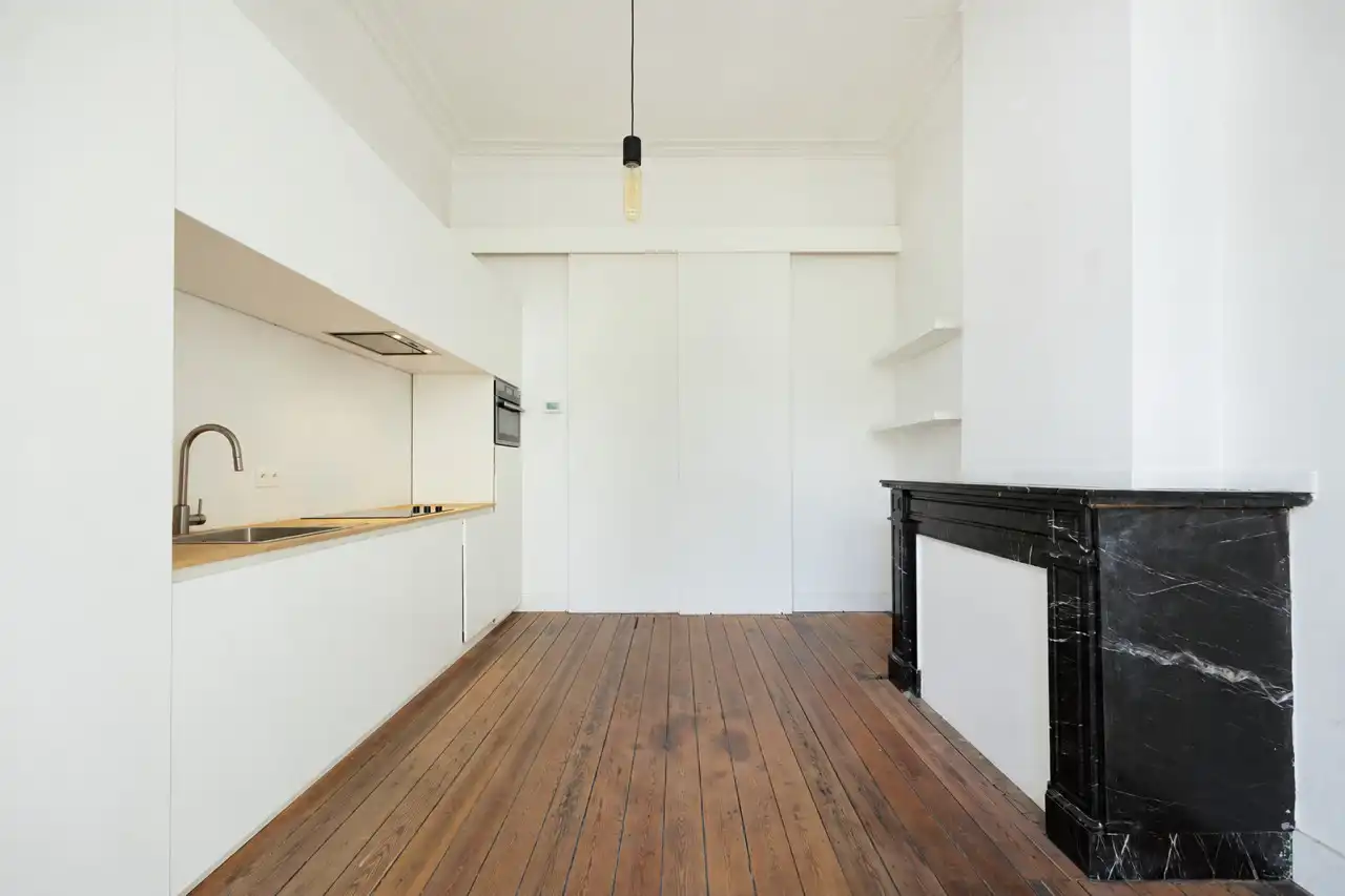 LICHTRIJK EN KARAKTERVOL APPARTEMENT MET ZONNEBALKON OP TOPLOCATIE AAN DE MARNIXPLAATS OP 'TZUID foto 16