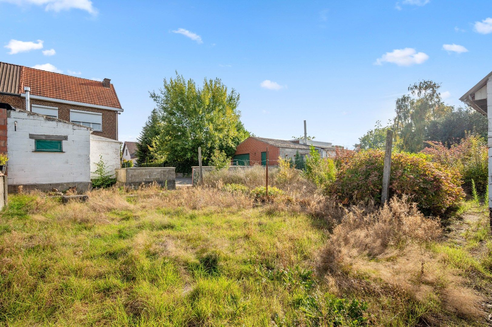 Landelijk gelegen te renoveren HOB op 8a 08ca foto 3