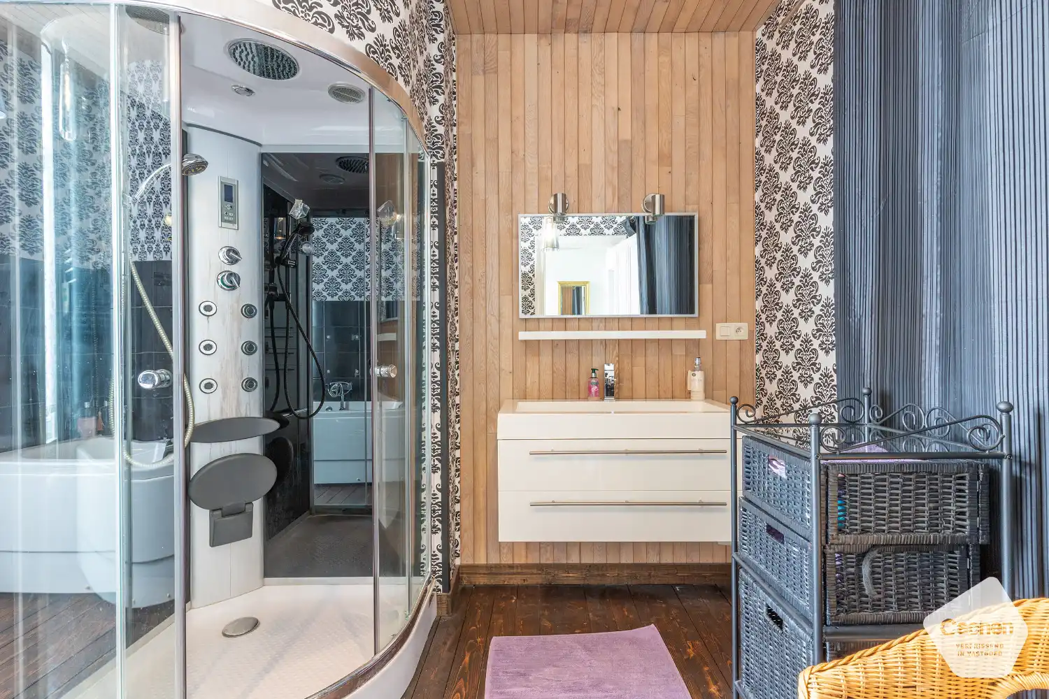 Ruime stadswoning met 3 slaapkamers en gezellige koer foto 17