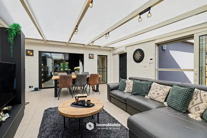 RUIME GERENOVEERDE WONING MET 3 SLPK TE KOOP IN WACHTEBEKE foto 9