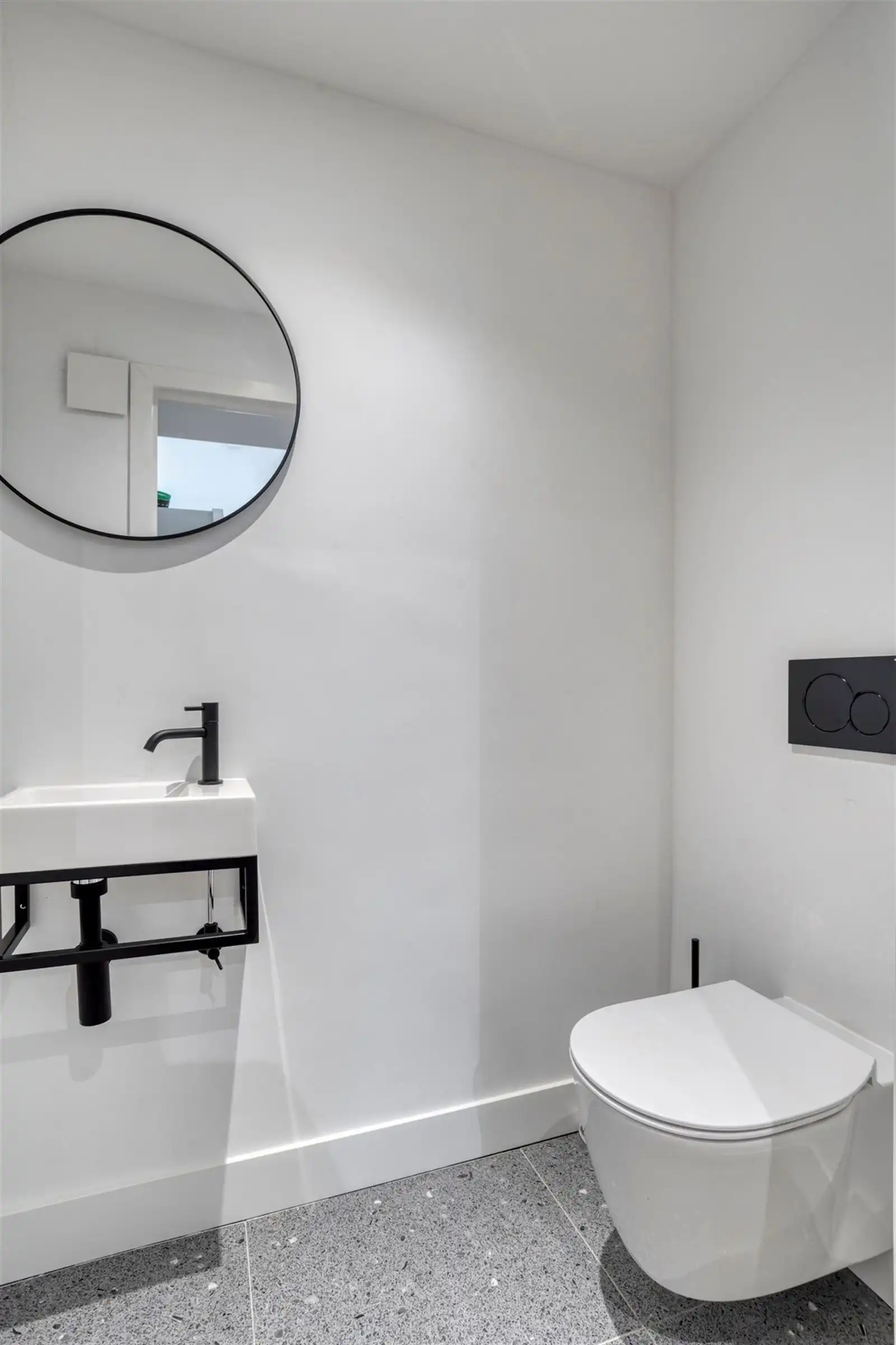 Antwerp: kom langs en laat je verassen door deze uitzonderlijke woning foto 23