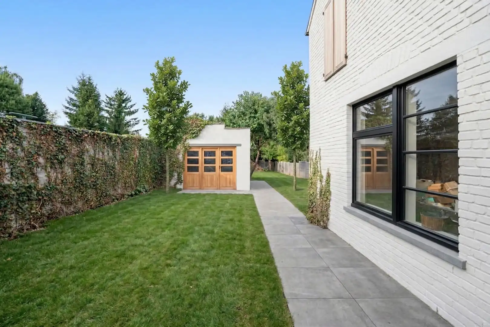 Ruime renovatiewoning met veel potentieel foto 19