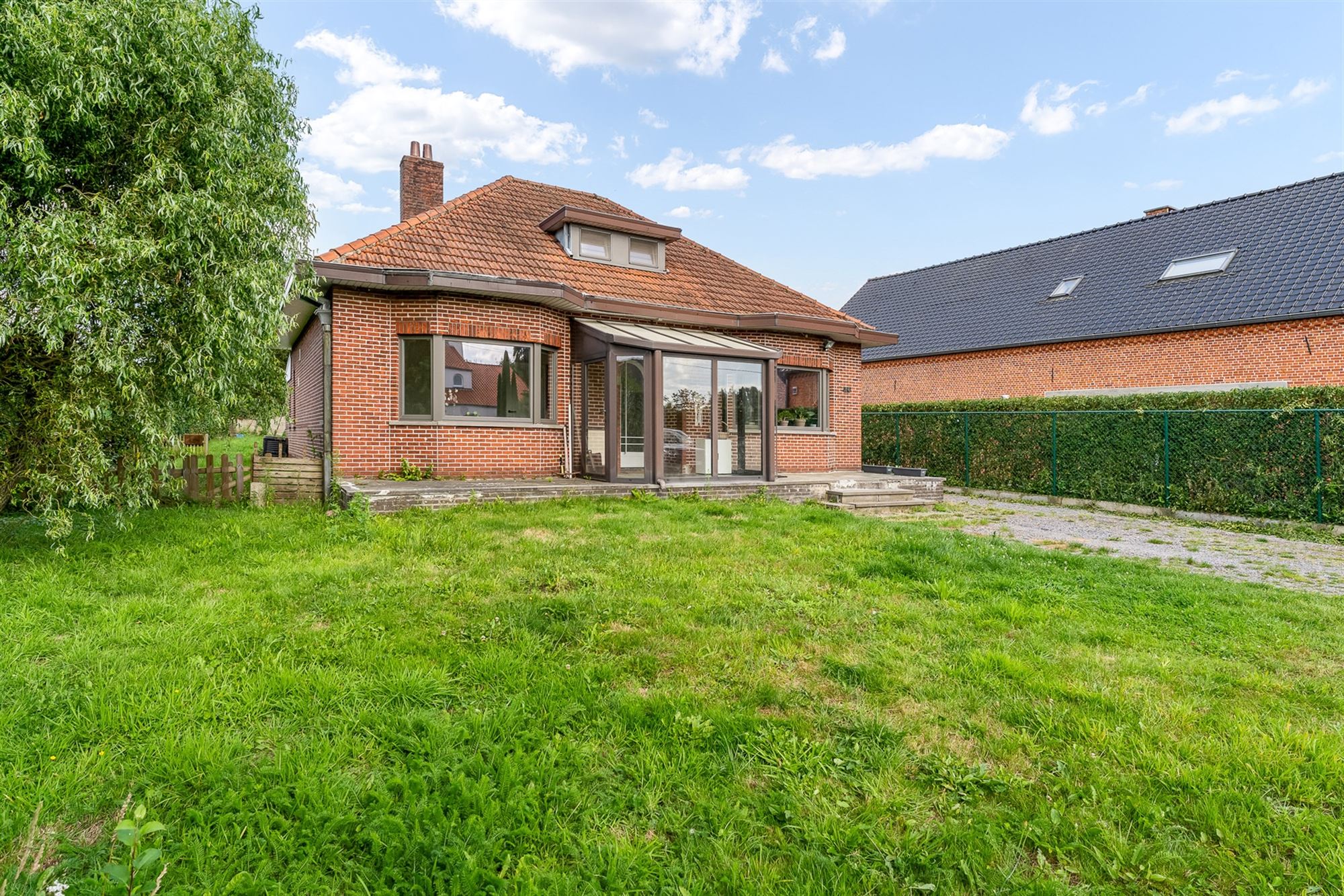 KNAP GERENOVEERDE WONING MET 3 SLAAPKAMERS UITERST RUSTIG GELEGEN OP EEN PERCEEL VAN 9A44CA TE KOERSEL foto 24