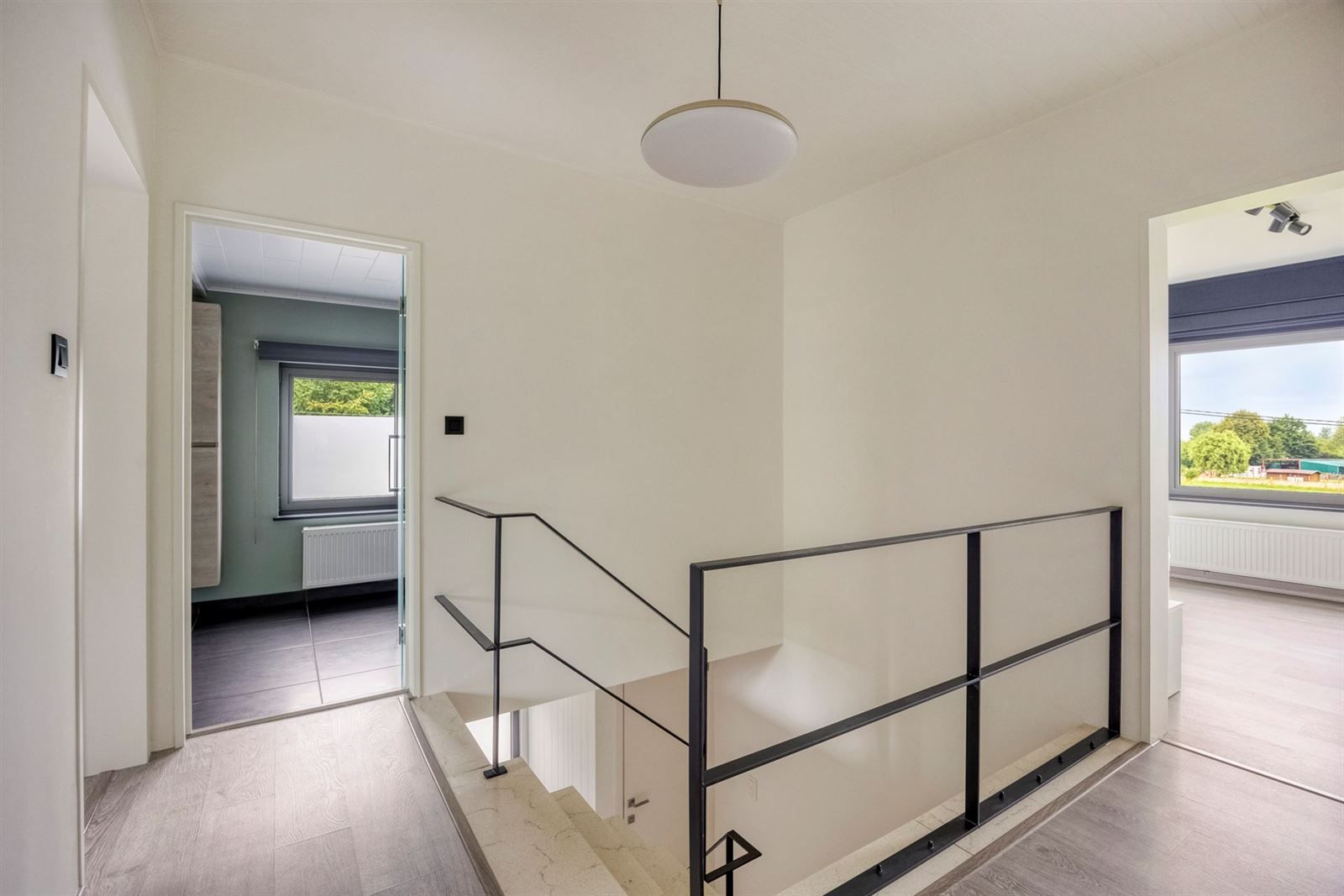 Gerenoveerde villa te koop met 4 slaapkamers foto 12