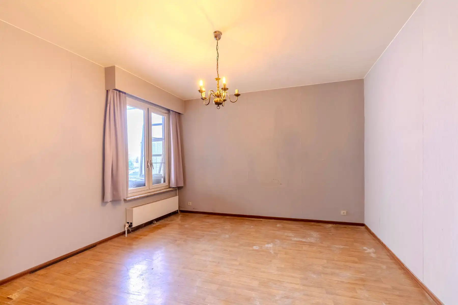 Op te knappen app met 2 slpk in hartje Nijlen foto 8