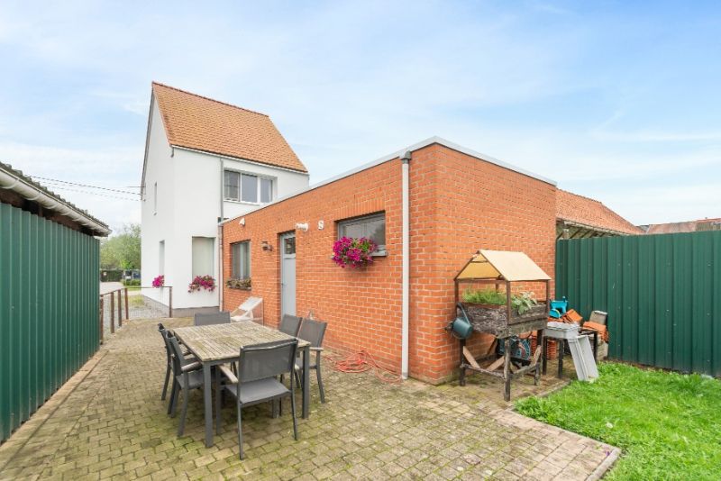 Woning HOB op 445m² aan de stadsrand foto 14