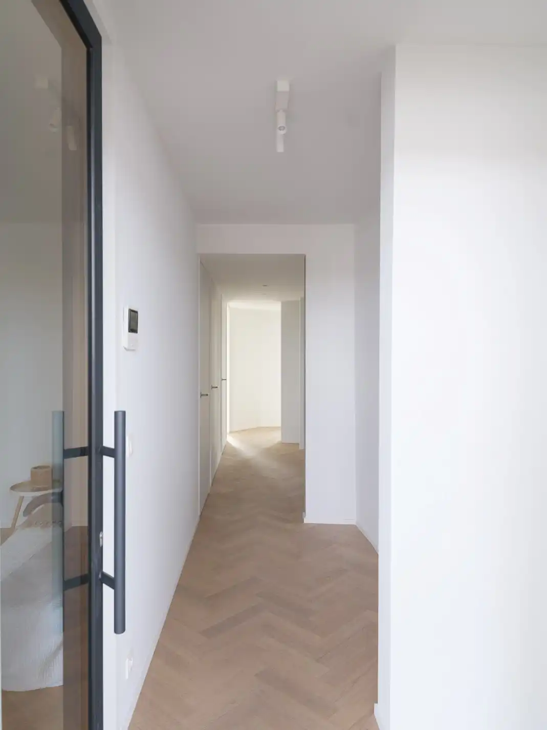 Stijlvol BEN‑appartement in unieke getransformeerde fabriekssite foto 8