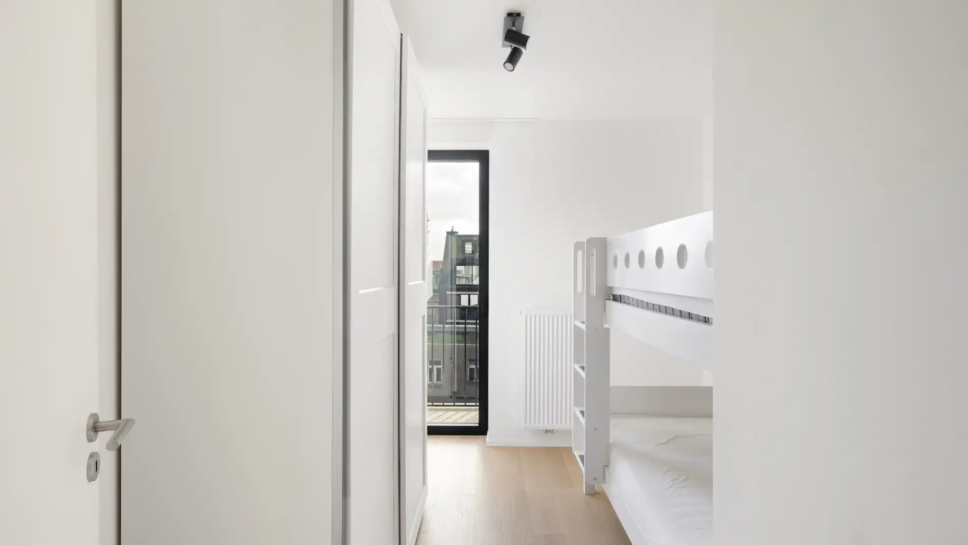 Modern wonen op een steenworp van de Zeedijk foto 22