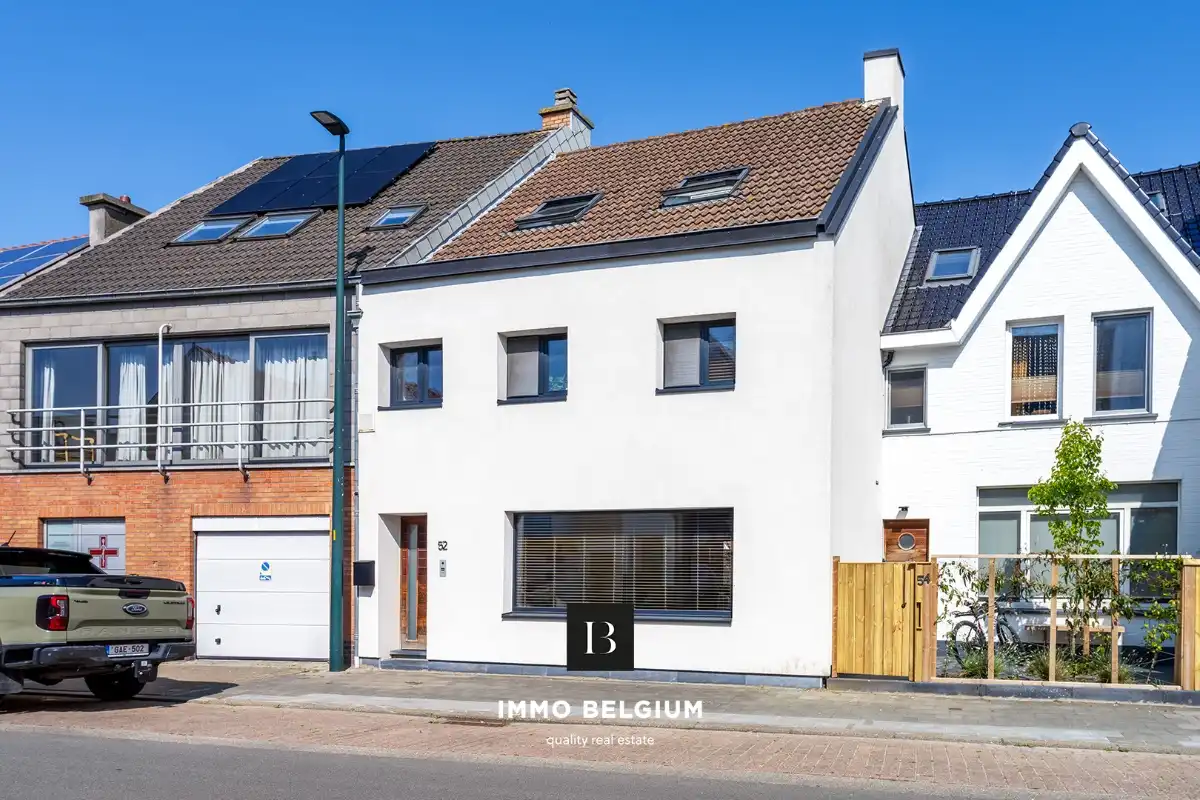 Ruime gerenoveerde woning met 4 slaapkamers in het centrum foto 21