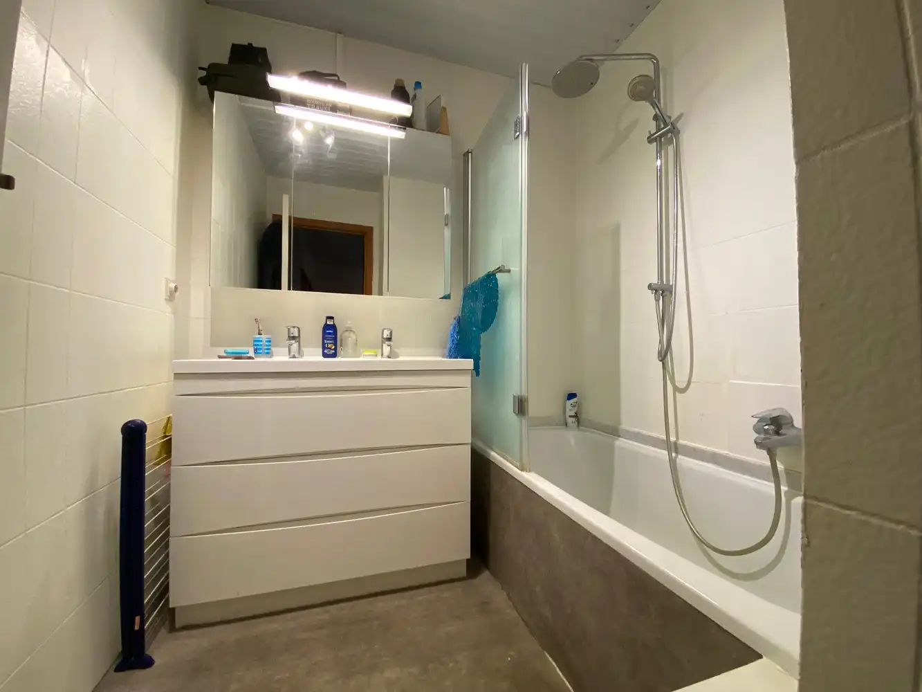 Rustig gelegen 3 slaapkamer appartement met twee terrassen, en autostaanplaats te 3500 Hasselt Vlindersstraat 17 bus 5 foto 3