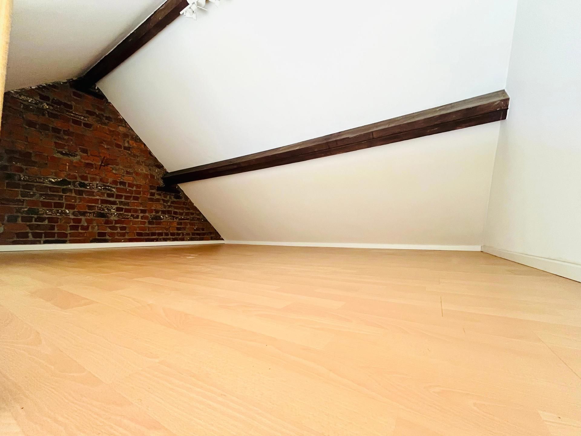 KNUSSE WONING IN HET LANDELIJKE SINT-MARTENS- BODEGEM. foto 12