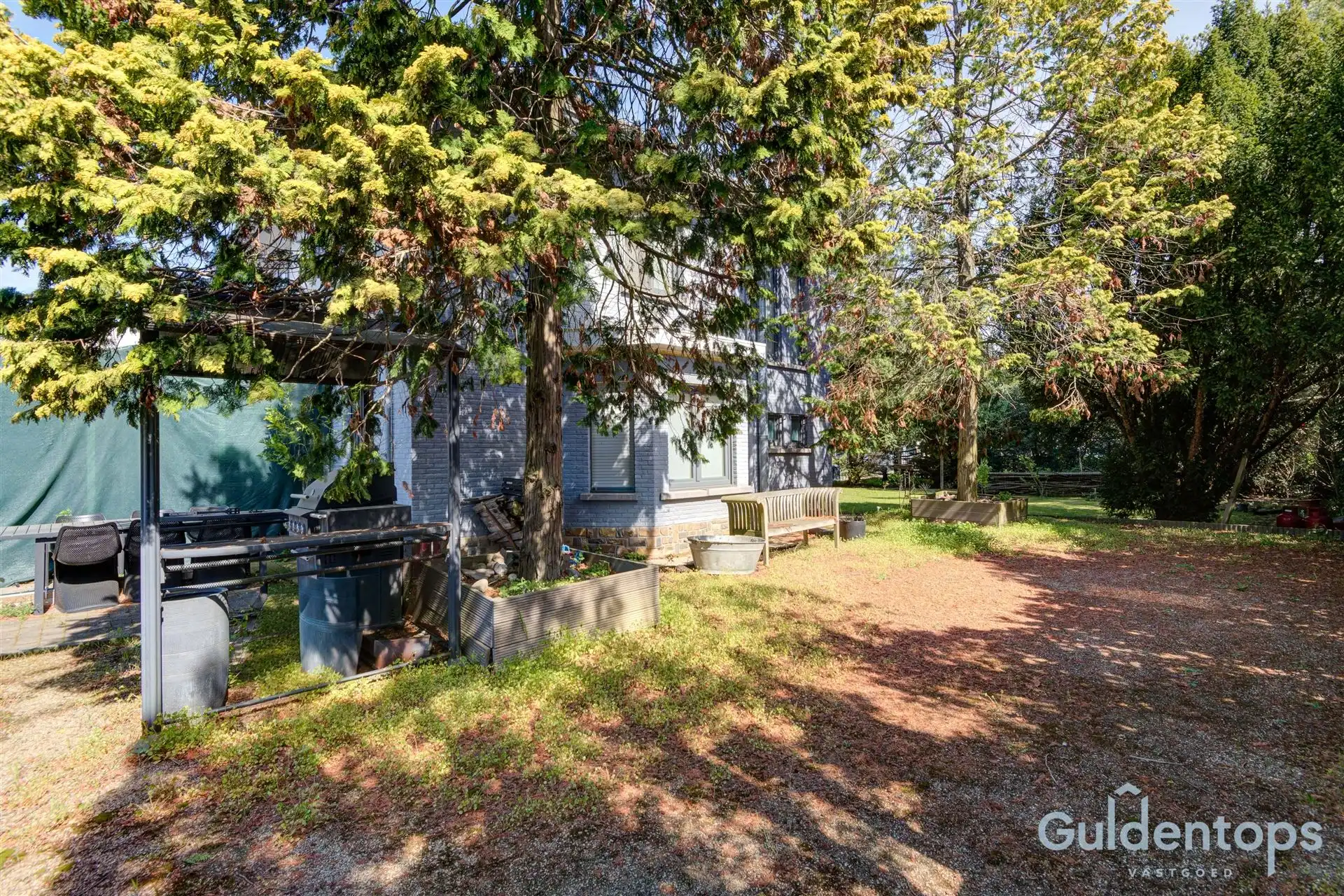 Vrijstaande woning met atelier op perceel van 1776m2 foto 36