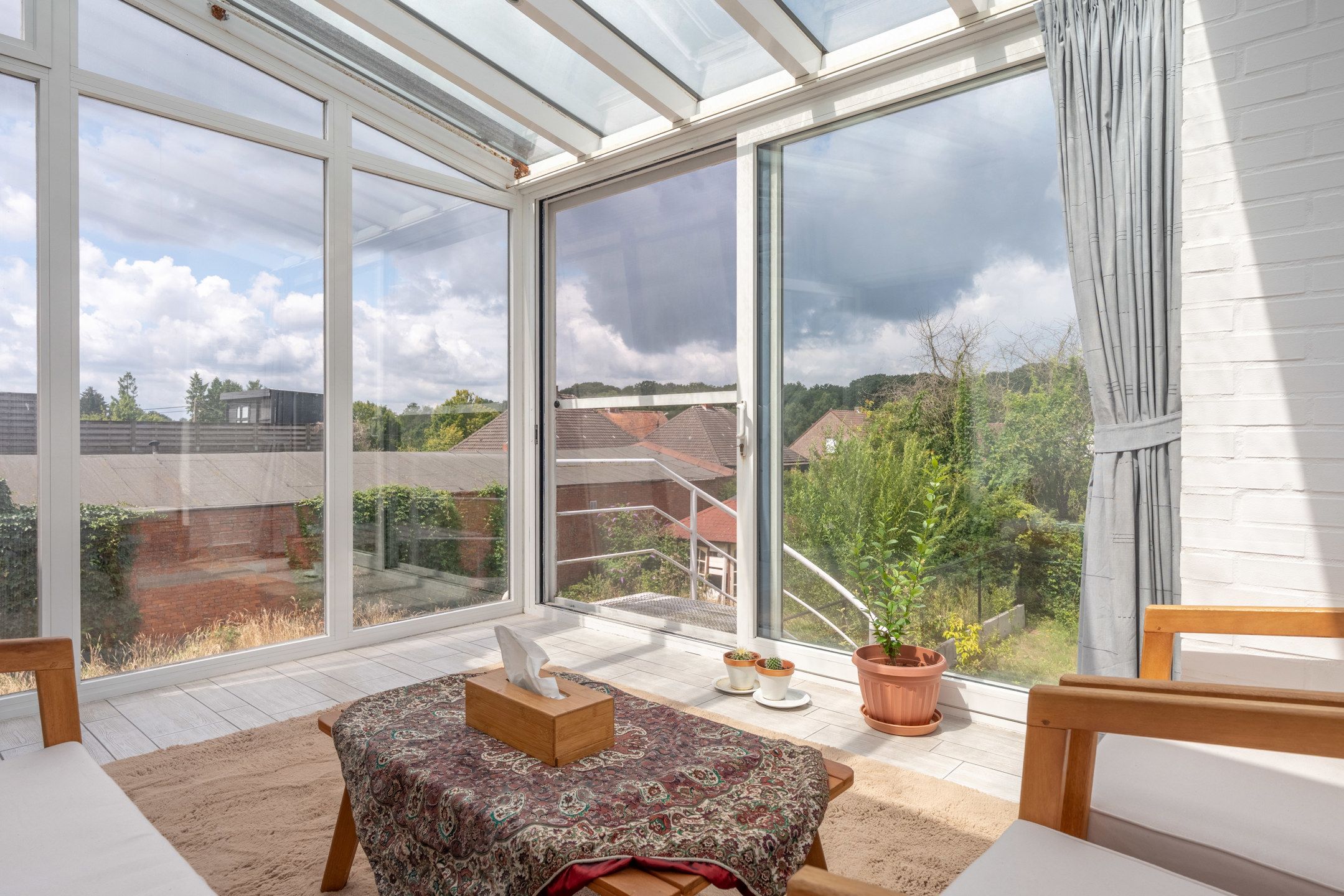 Volledig vernieuwde  woning/kantoor/handelspand met 5 slpks foto 27