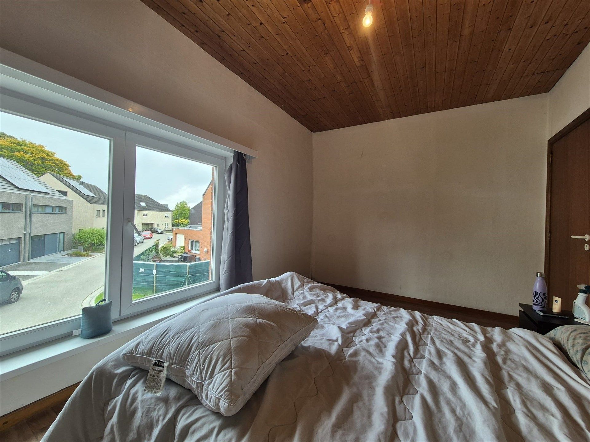 Centraal gelegen 2 slaapkamer woning met koer. foto 22
