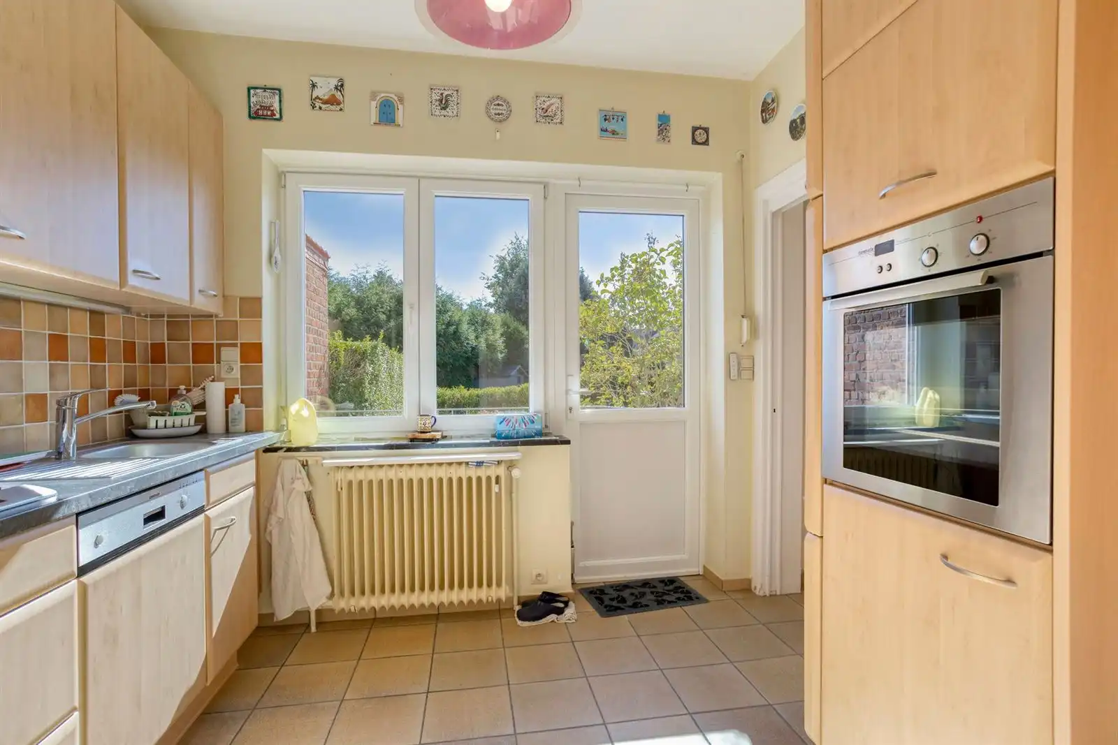 Charmante driegevelwoning  foto 10