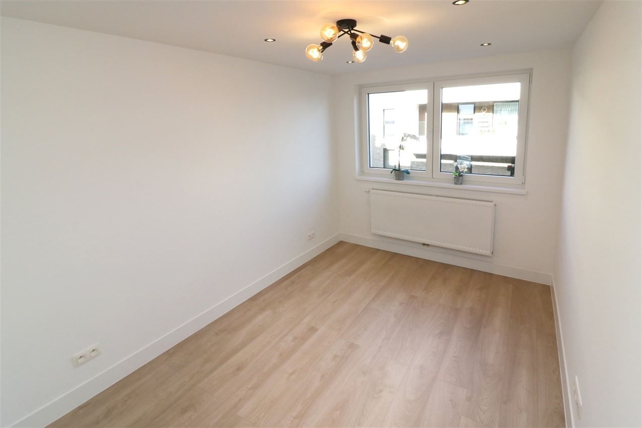 gerenoveerd, energiezuinig, inpandig Zgericht terras en garage foto 19