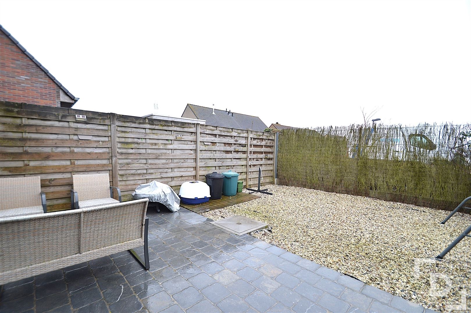 Energiezuinige gezinswoning te koop in Ieper nabij het station. foto 24