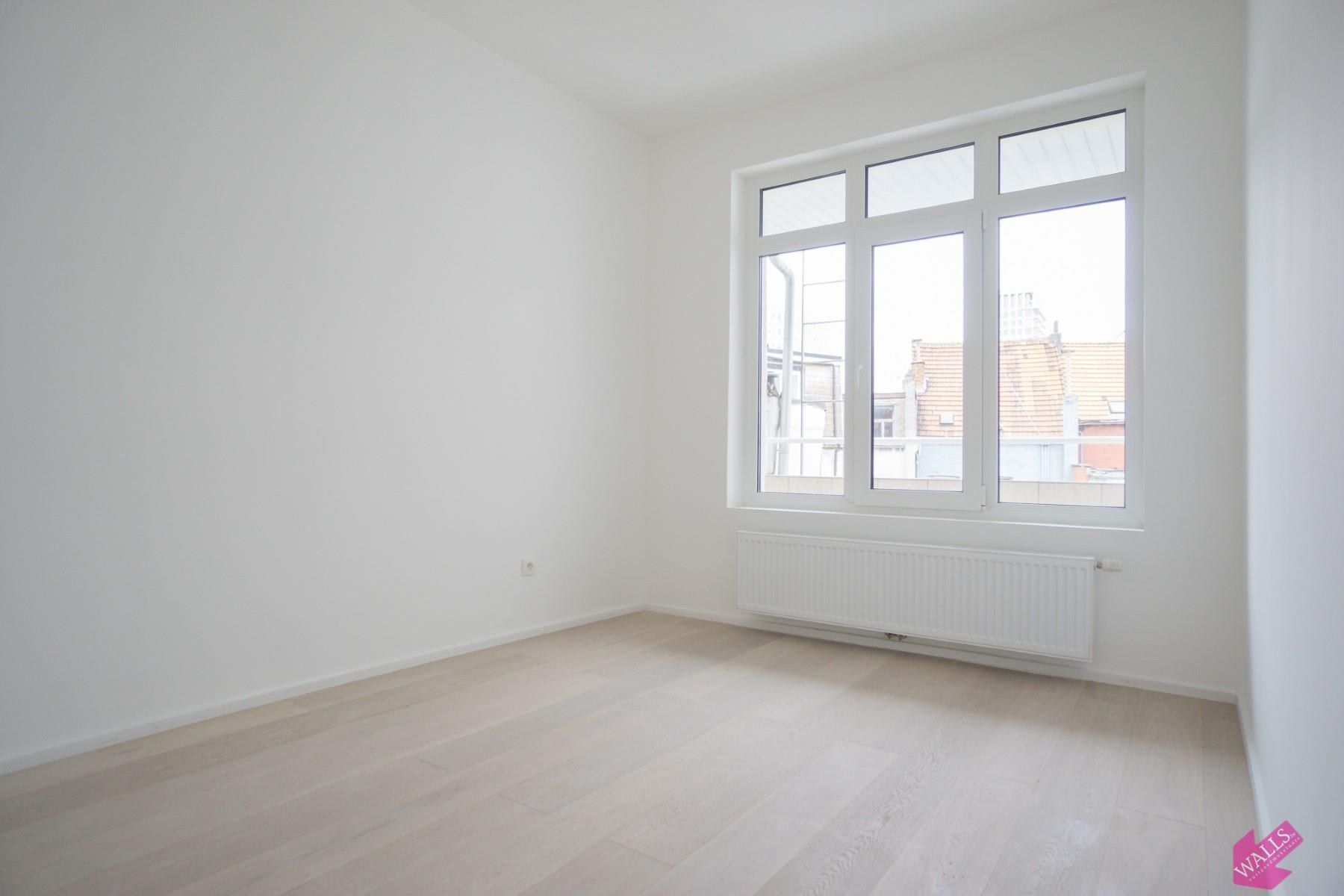 Mooi appartement met 2 slk en terras foto 6