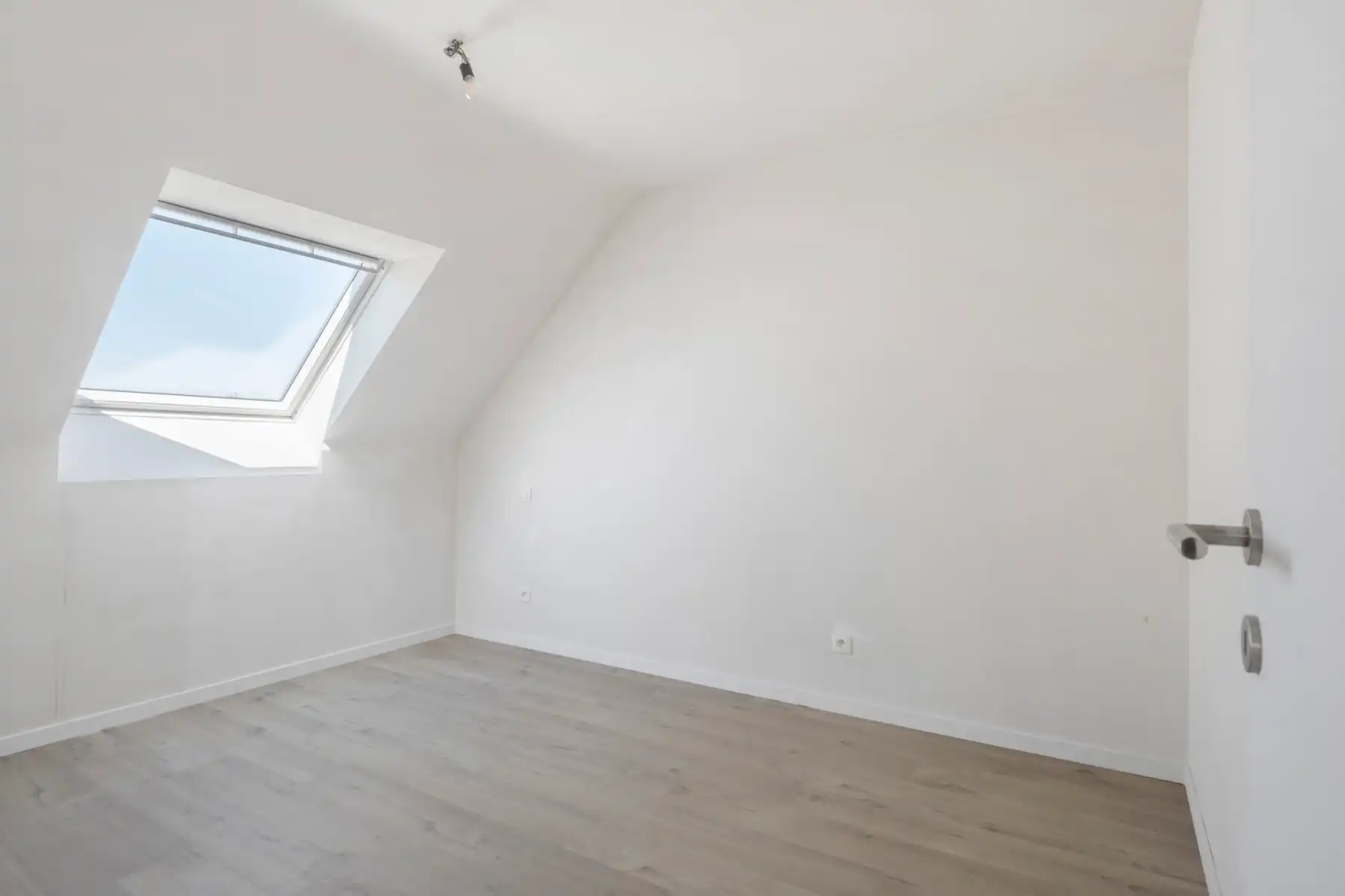 Afgewerkte nieuwbouwwoningen te Jabbeke foto 8