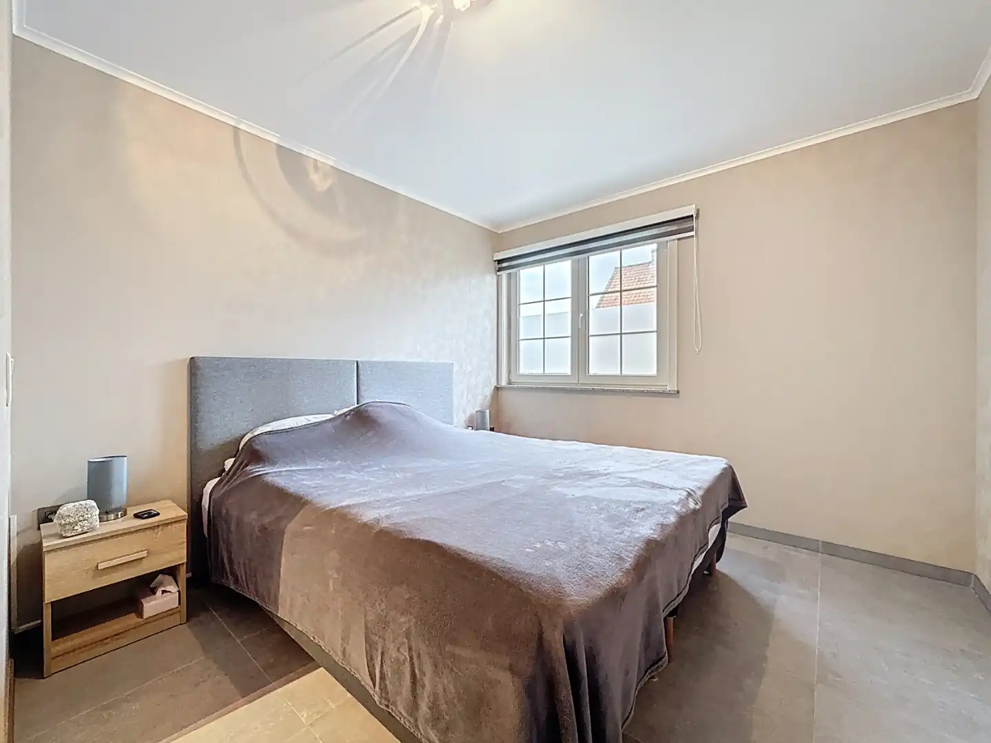 Ruime villa nabij de Zeedijk en het strand foto 18