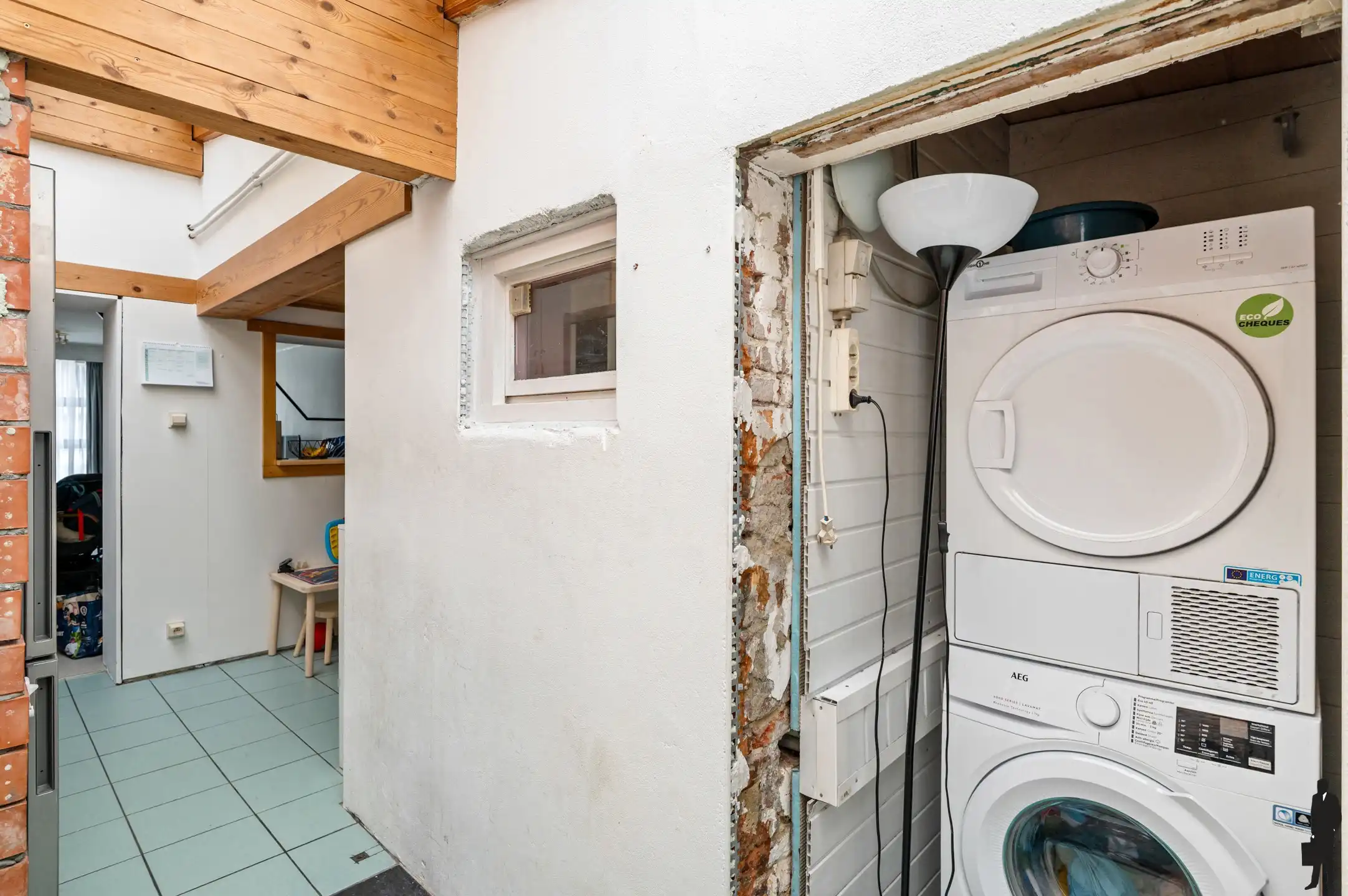 Charmante welgelegen woning met 2 ruime slpks en mezzanine foto 15