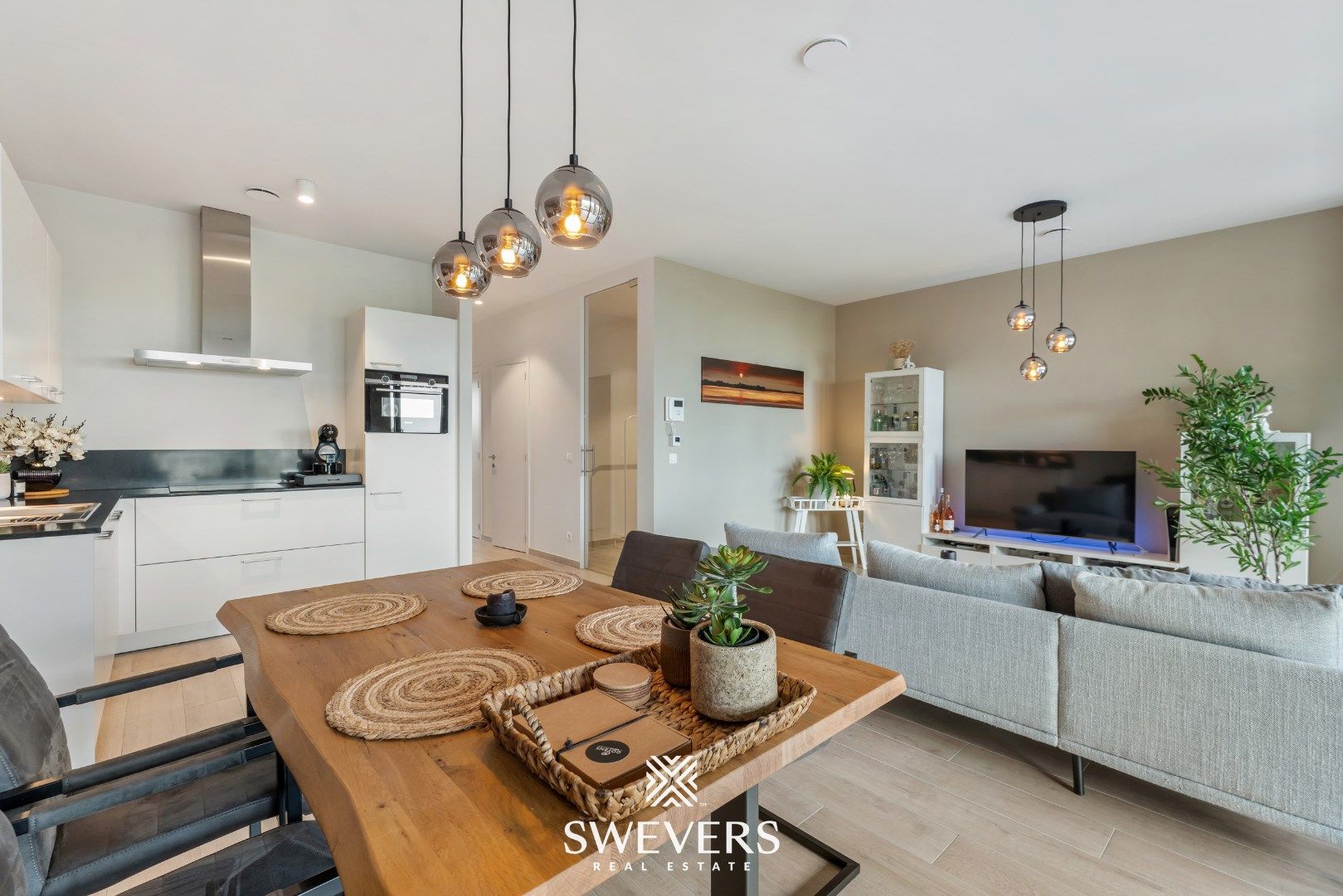 Stijlvol, instapklaar 2 slpk-appartement met zonrijk terras op TOPlocatie te Quartier Bleu foto 7