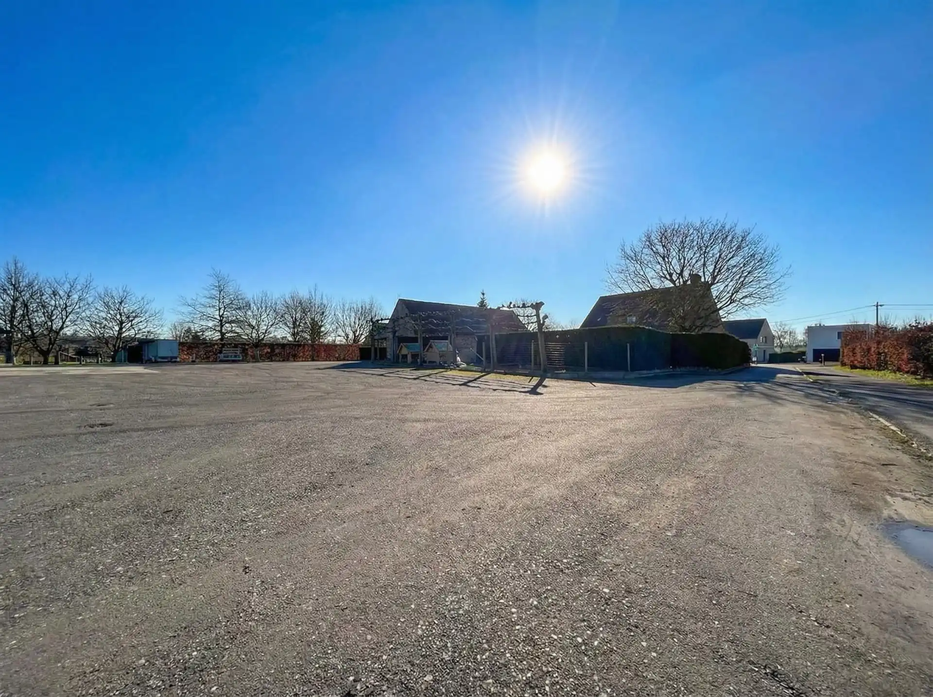 Prachtige villa met 4 slaapkamers, garage en bijgebouw op perceel van 2478m² foto 21