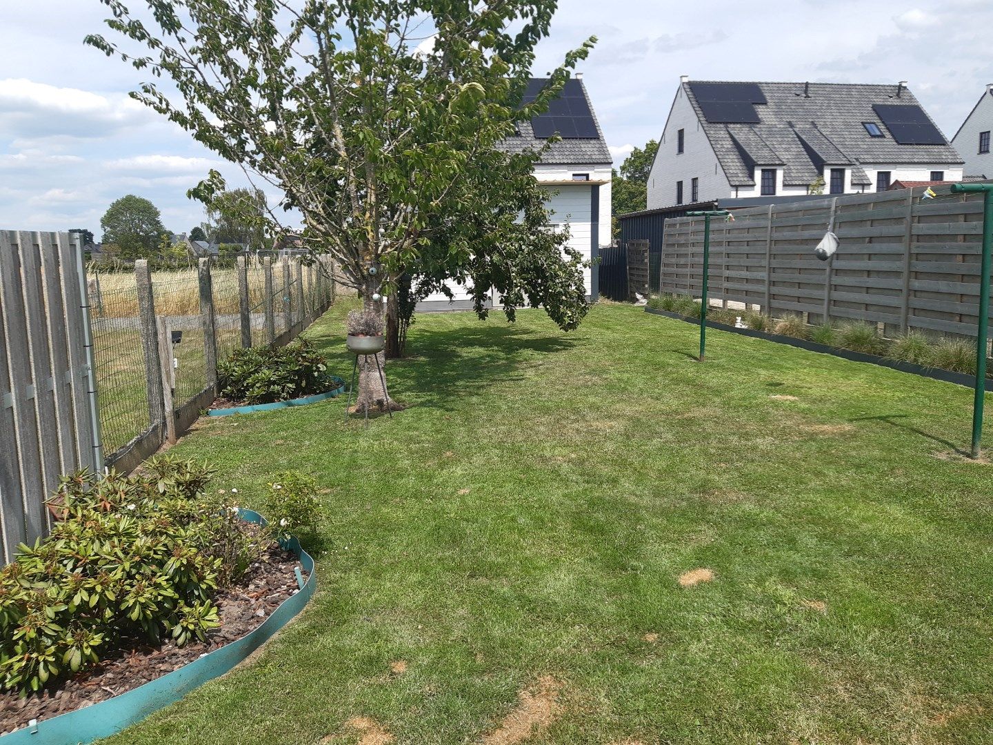Praktische gezinswoning met leuke tuin. foto 32