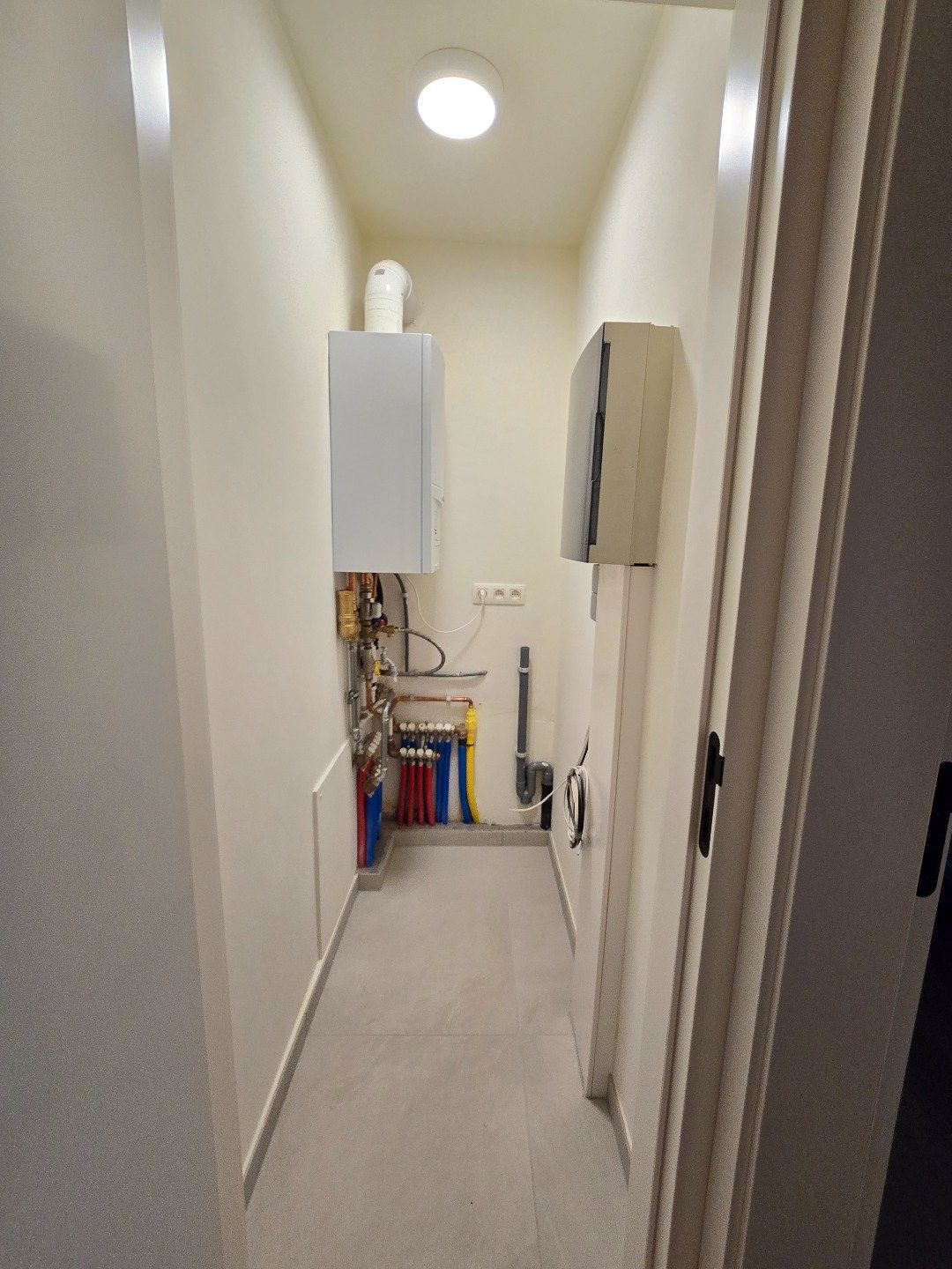 Gerenoveerd appartement met 2 slpk's foto 7