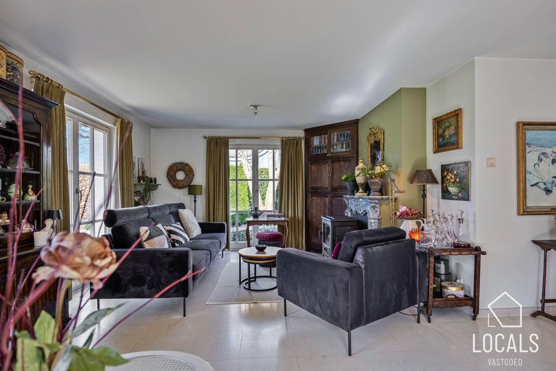 Tijdloze villa in doodlopende straat aan het bos foto 10