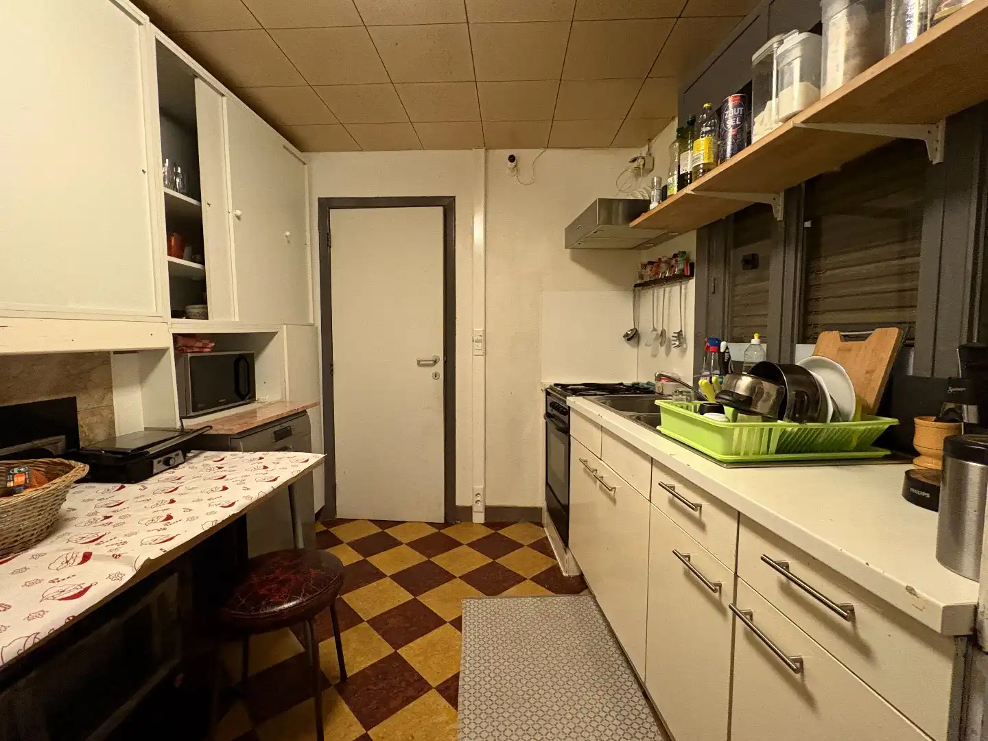 Te renoveren woning te koop in Oostrozebeke met 3 slaapkamers!  foto 4