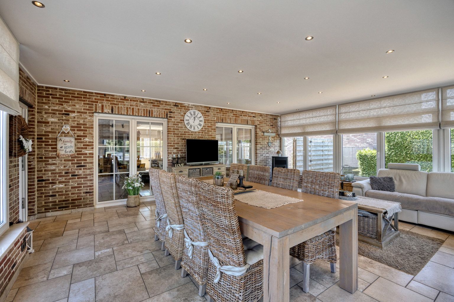 MOOIE, STIJLVOLLE WONING MET TUIN IN LINTER foto 10