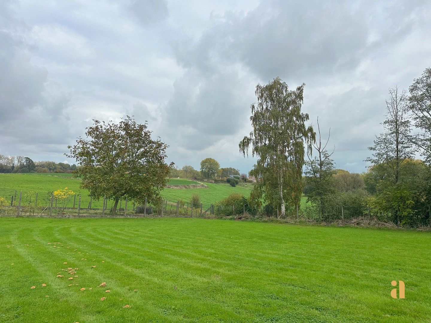 Gezinswoning met optie voor zelfstandige en prachtig uitzicht foto 27