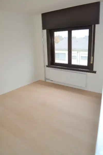 Vernieuwde woning met 2 slaapkamers foto 6