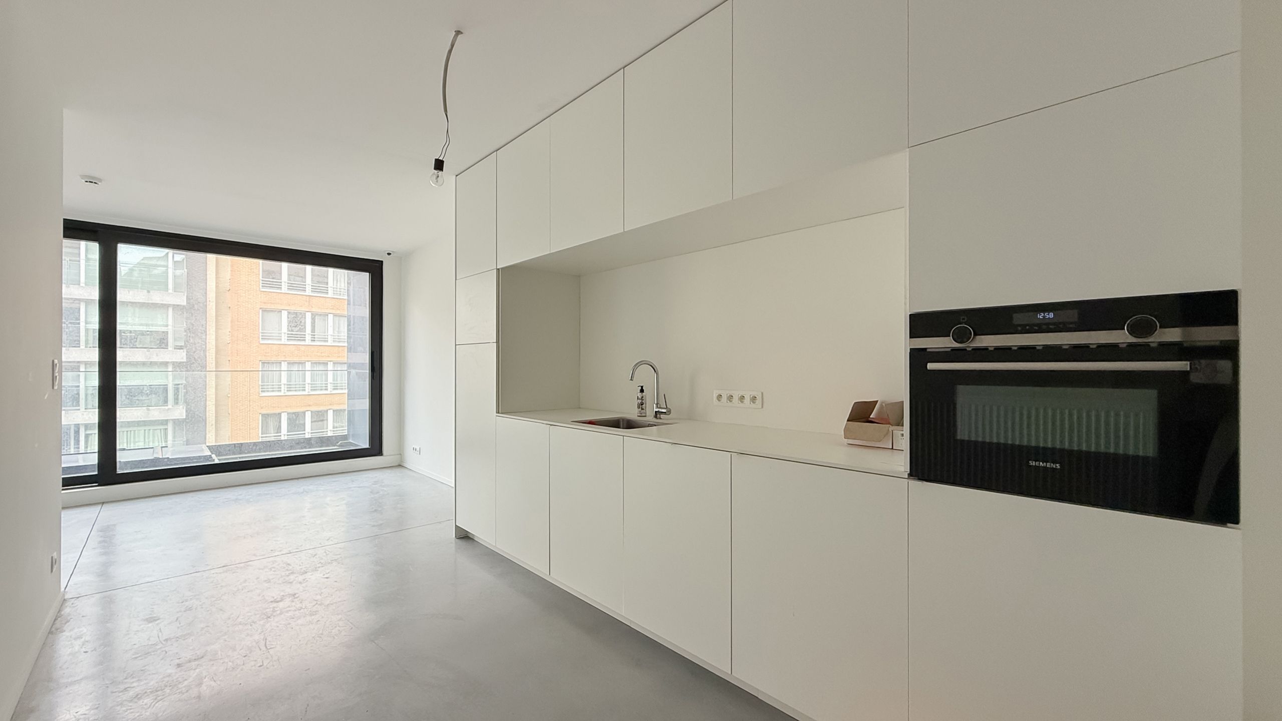 Exclusief winkelpand op toplocatie in de Lippenslaan... foto 28