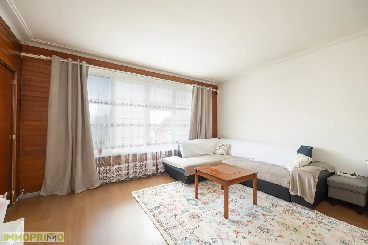 Ruim en lichtrijk appartement met 3 slaapkamers en terras in het hart van Deurne foto 7