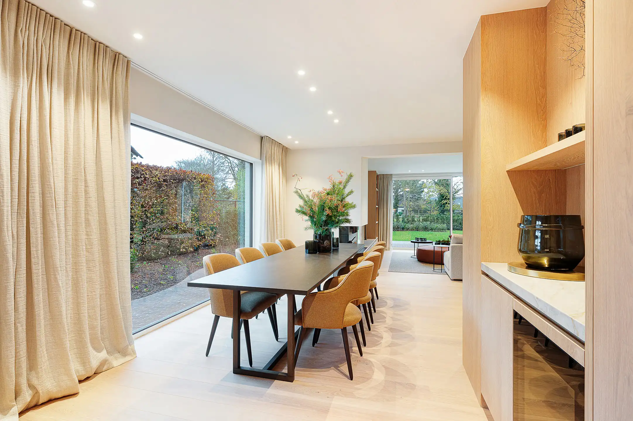 Alleenstaande villa, gelegen in een residentiële omgeving foto 14