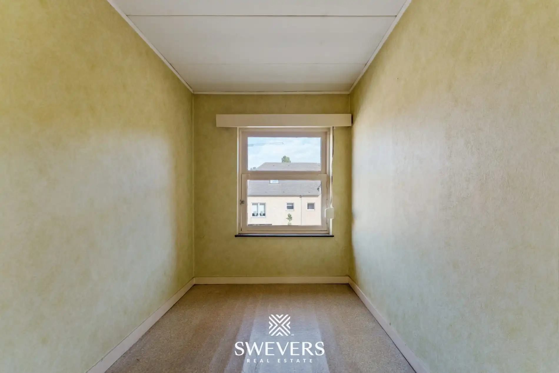 Woonst met 5 slaapkamers en hangar van 250m² in centrum Beringen foto 27