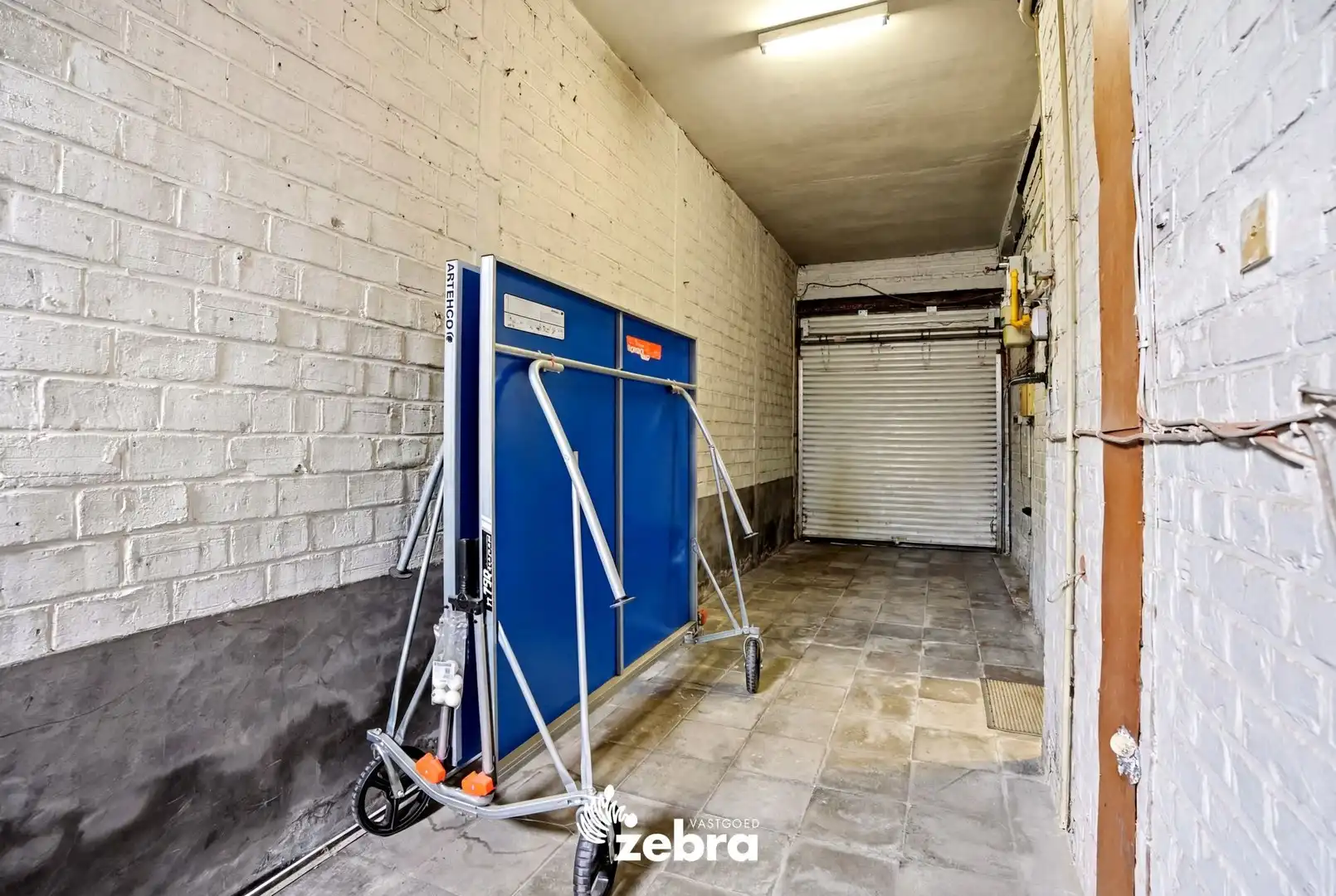 Ruime woning met 4 slaapkamers en tuin te Oostrozebeke! foto 13