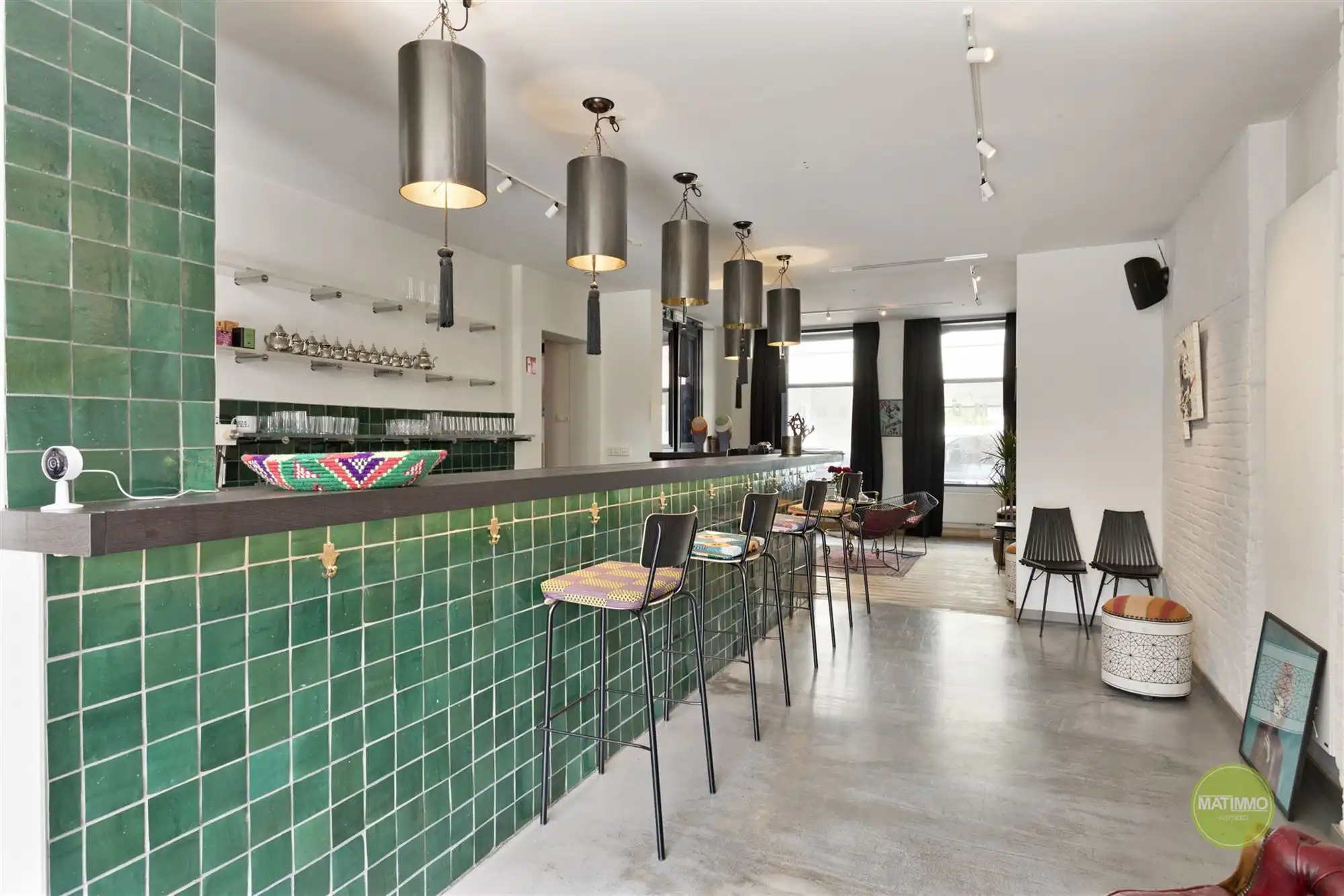 Authentiek handelspand in het hart van Mol foto 3