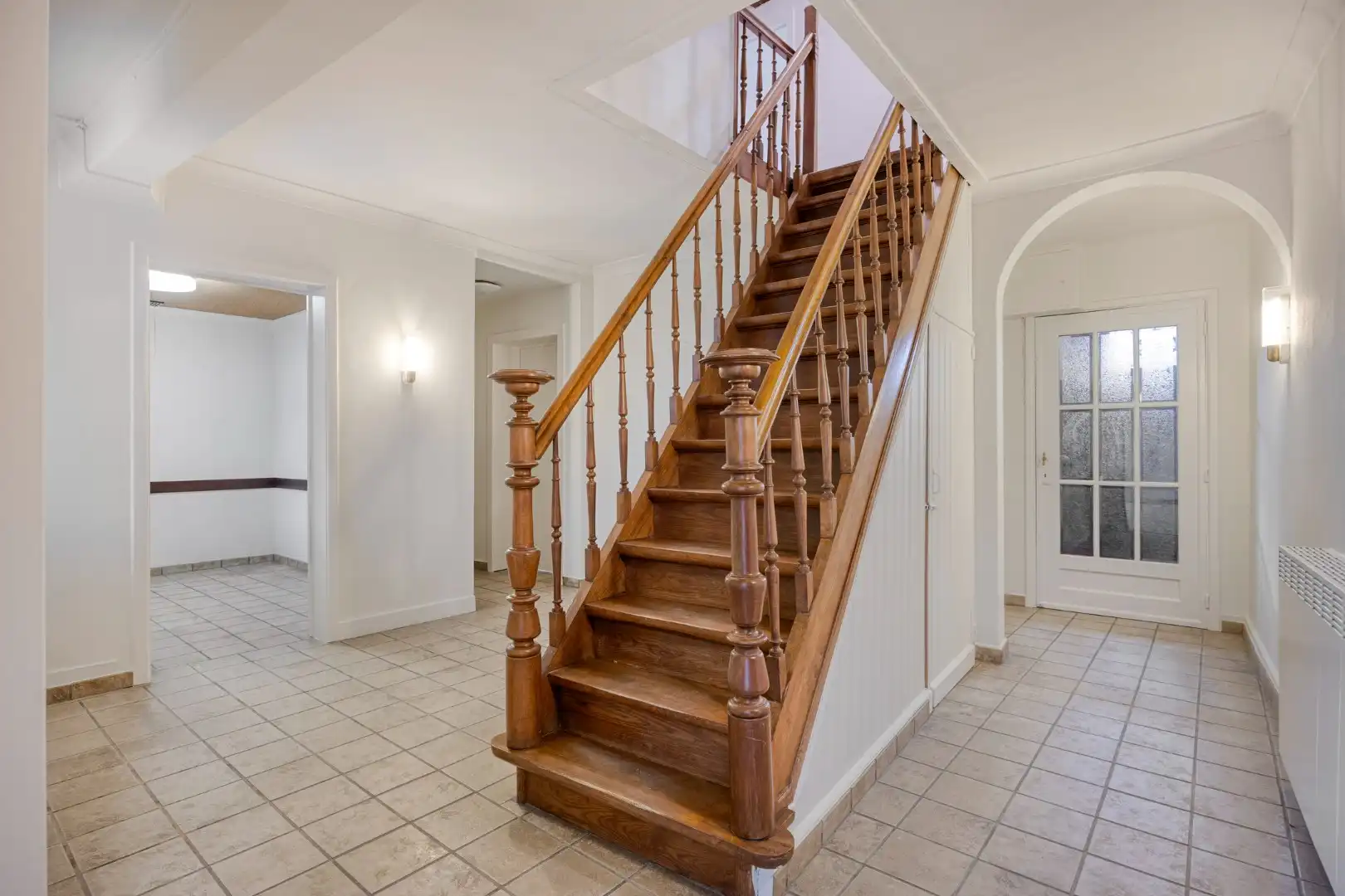 Instapklare gezinswoning met praktijkruimte foto 18