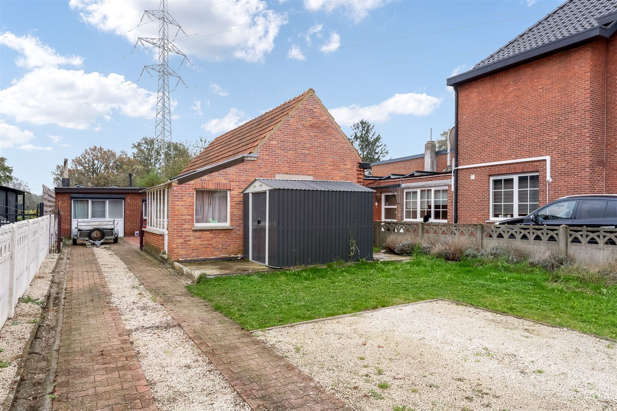 Hoofdfoto van de publicatie: CHARMANTE, OP TE FRISSEN WONING MET TAL VAN MOGELIJKHEDEN OP RUIM PERCEEL TE KOERSEL