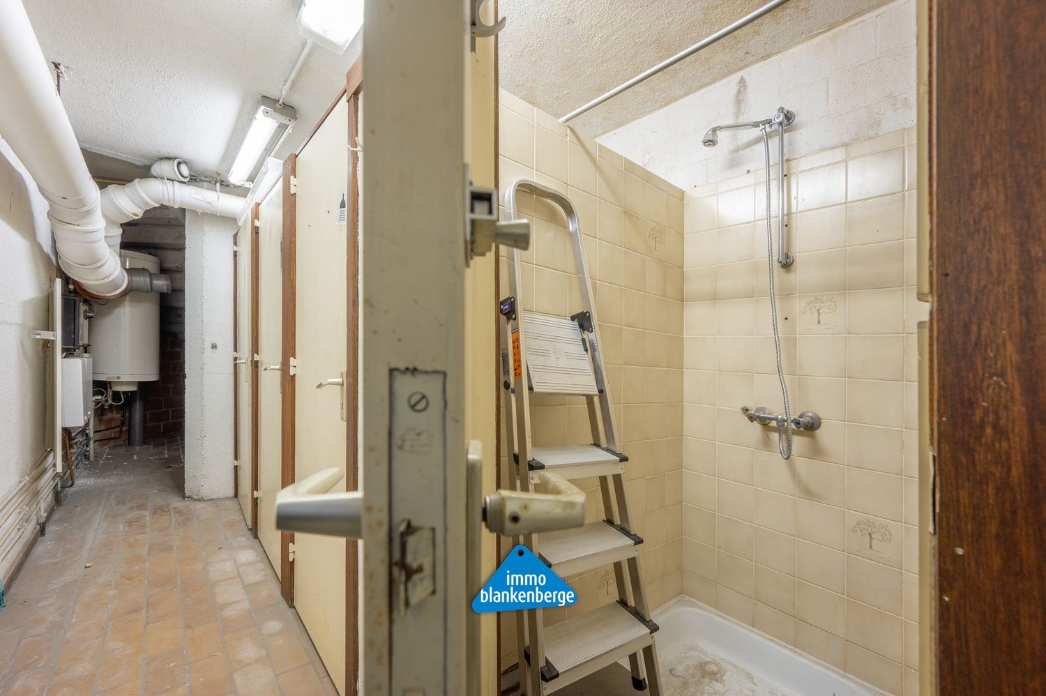 16 ruime kelders te koop in Residentie Spinnaker aan de jachthaven van Blankenberge foto 23