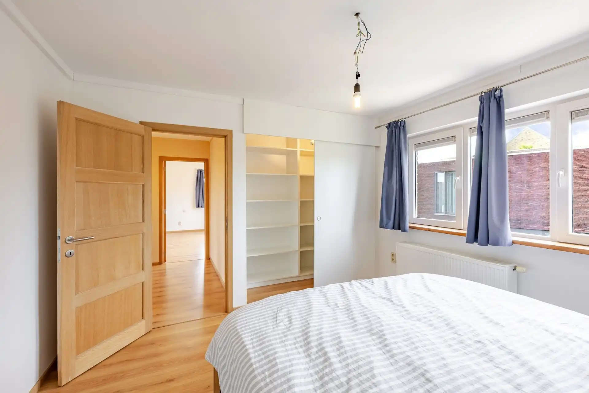 Instapklare halfopen bebouwing met 3 slaapkamers, zonnepanelen en zonnige tuin te Aalst foto 18