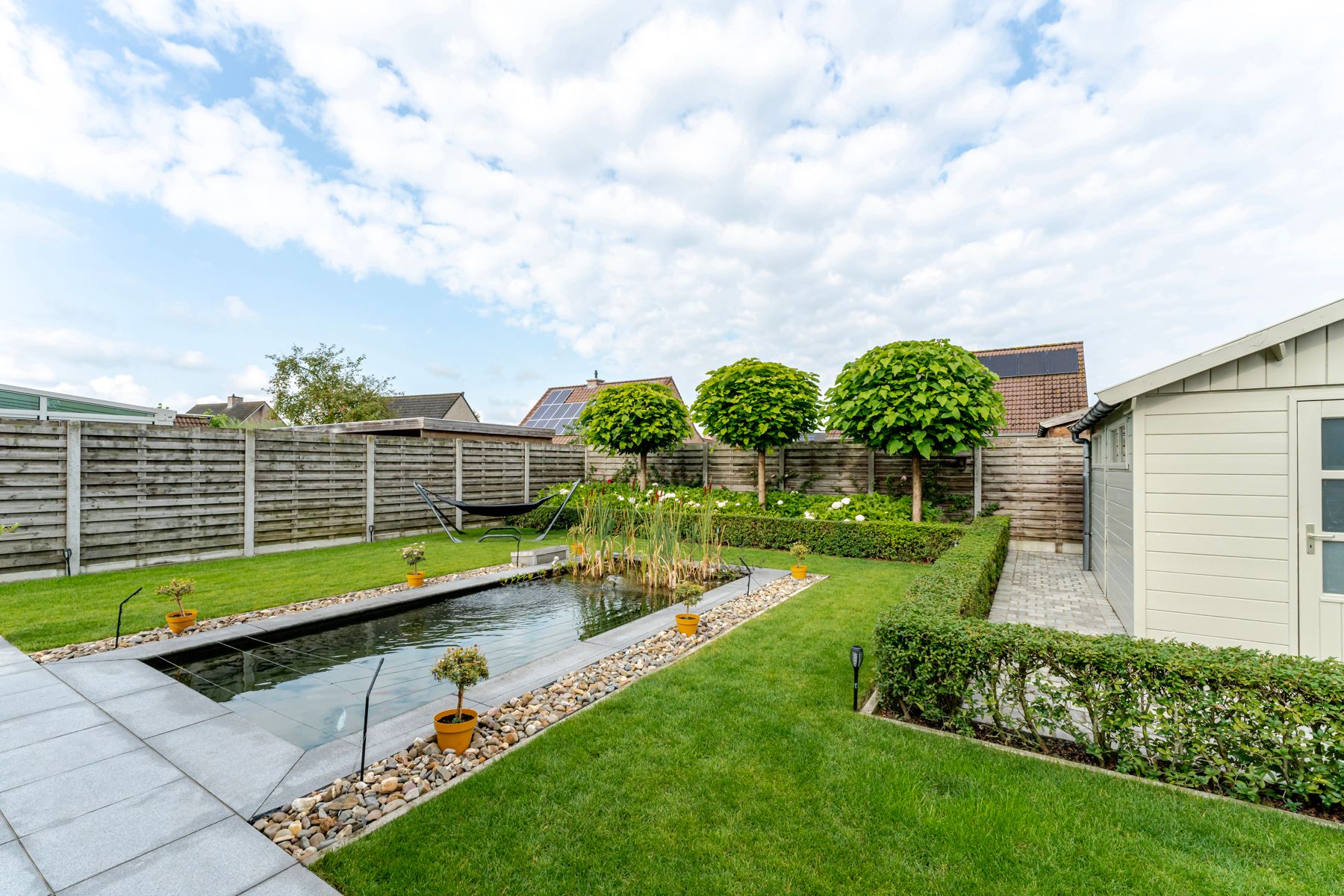 Instapklare villa in rustige straat foto 23