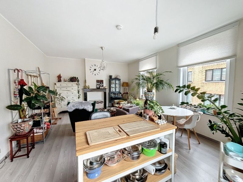 Gezellig APPARTEMENT met 1 slaapkamer in volle centrum foto 2