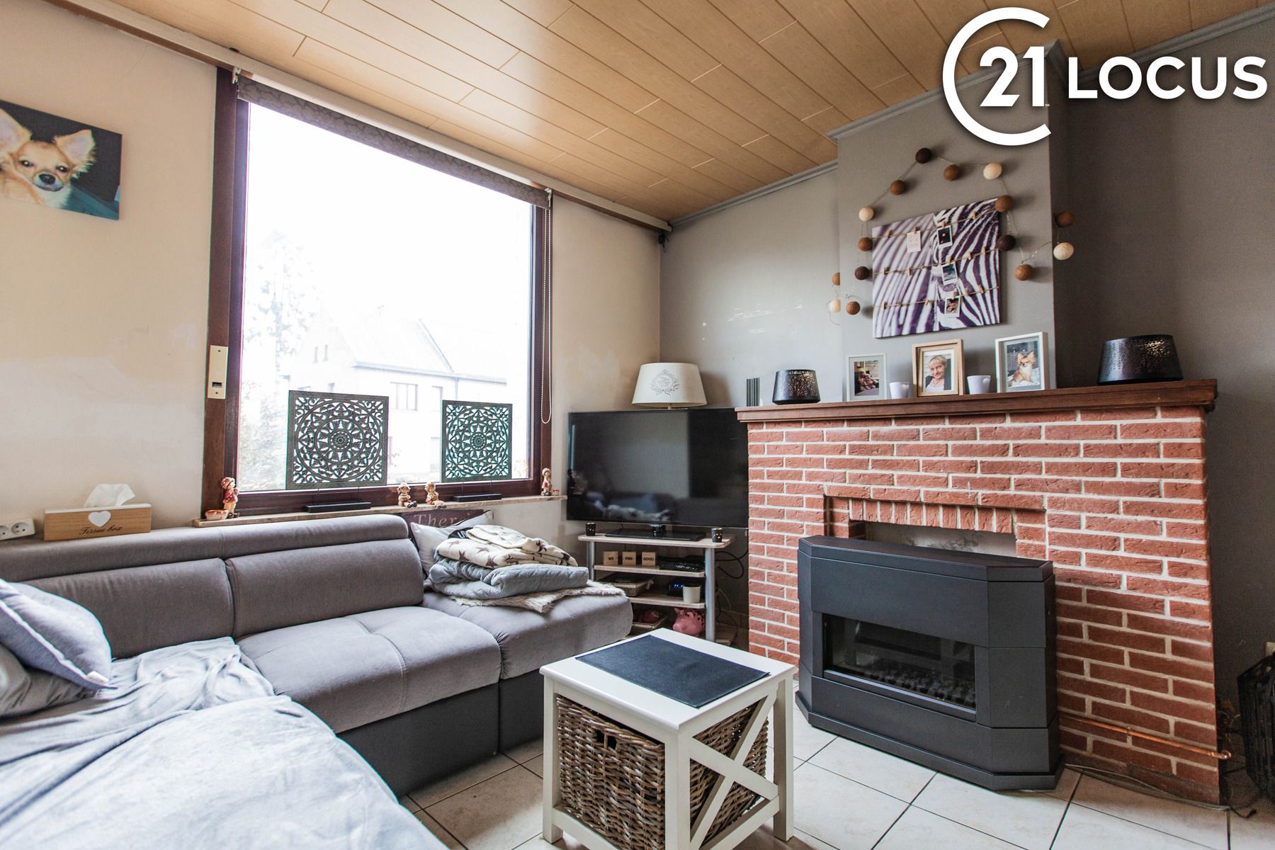 Op te frissen woning met grote weide , unieke kans in Beveren foto 6