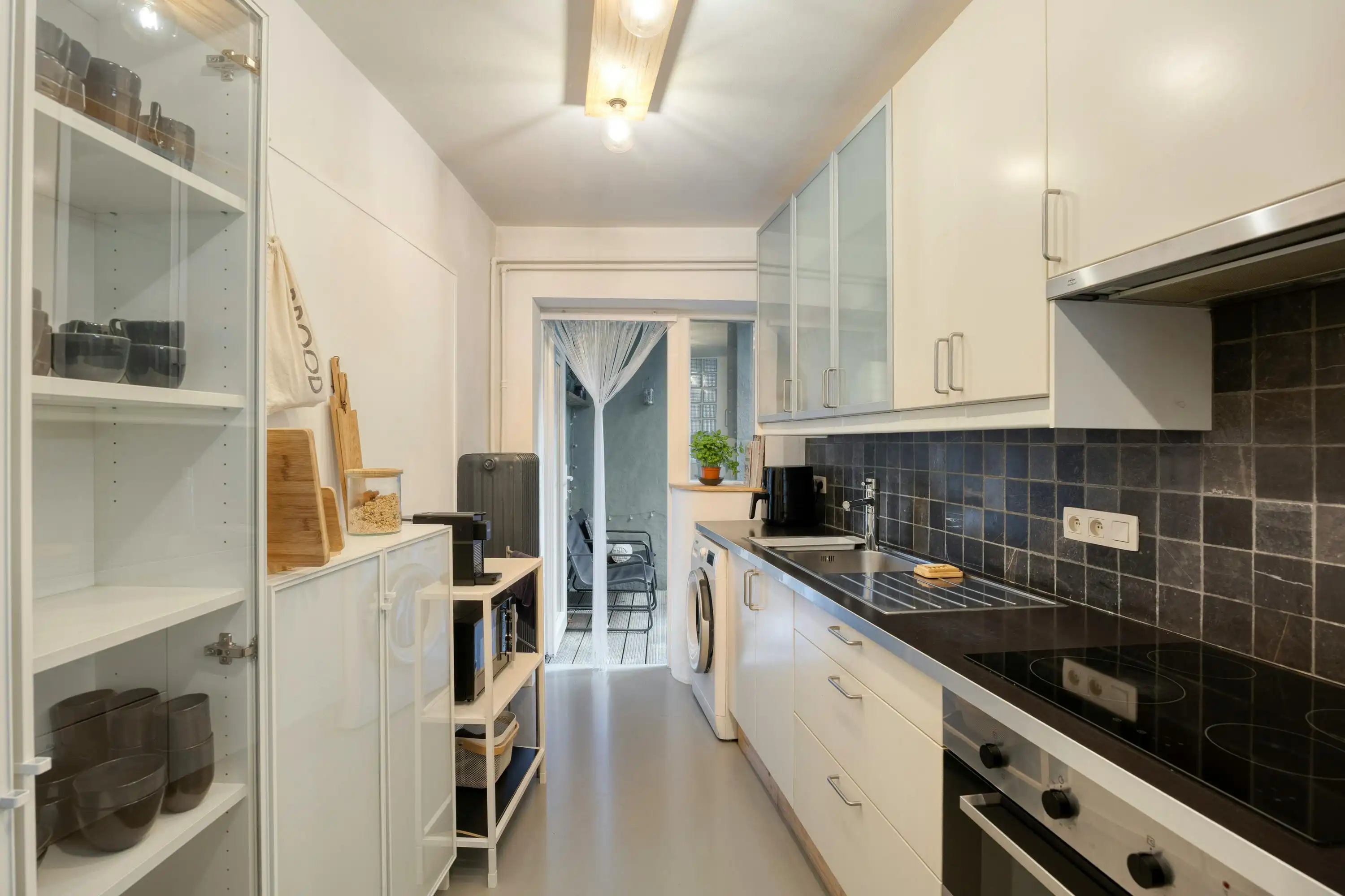 Instapklaar appartement te koop met terras in hartje Gent foto 7