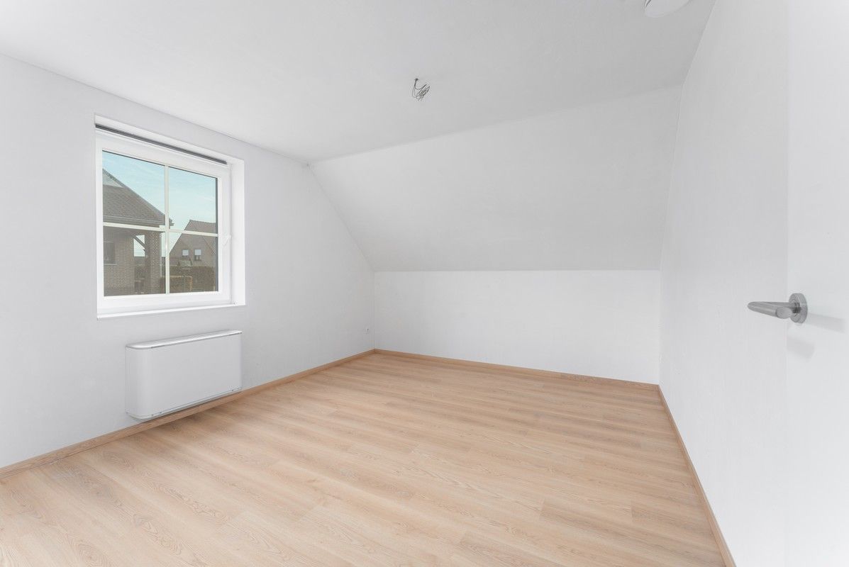 Nabij het centrum van Ronse bouwt Hectaar halfopen woningen foto 12